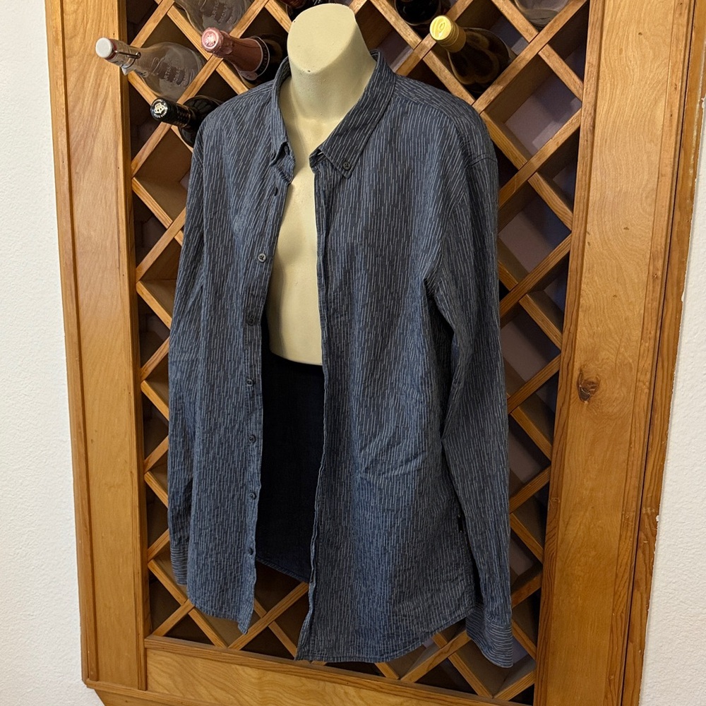Hugo Boss Bluish Gray Striped Casual Shirt